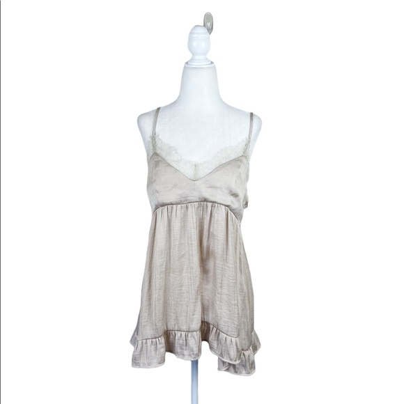 Mittoshop Champagne Lace Camisole Blouse - Picture 1 of 8